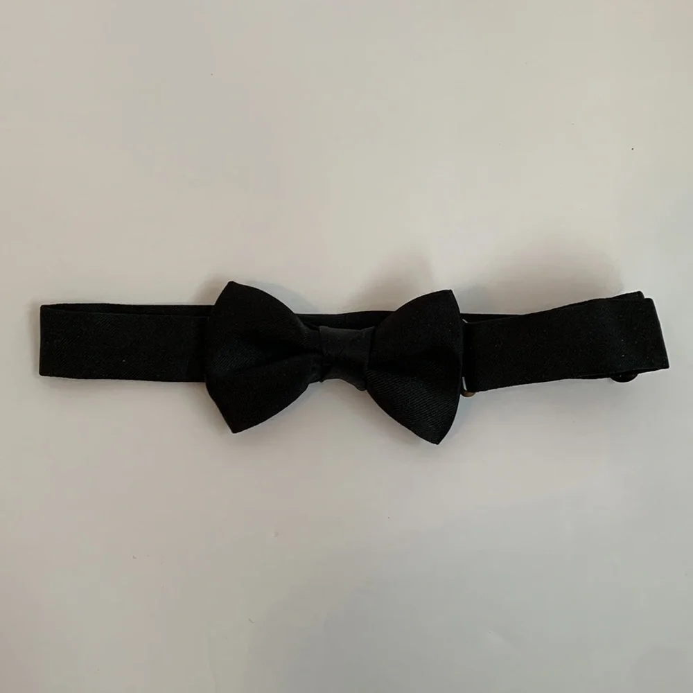 Mini Black Pre-tied Bow Tie